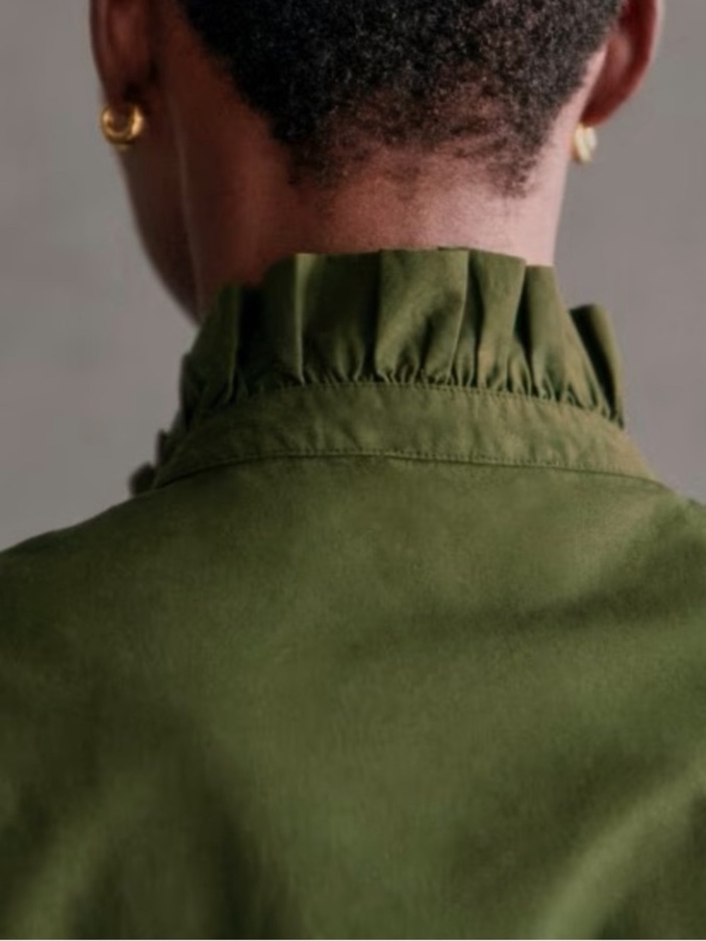 Sézane Lou Shirt Perfect Green Embroidered Lace Ruffle Blouse Size 38 (US 6) - Picture 3 of 6